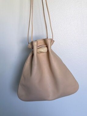 Casa Ayllon Casilda Pouch Beige leather Drawstring Women’s Bag NWT